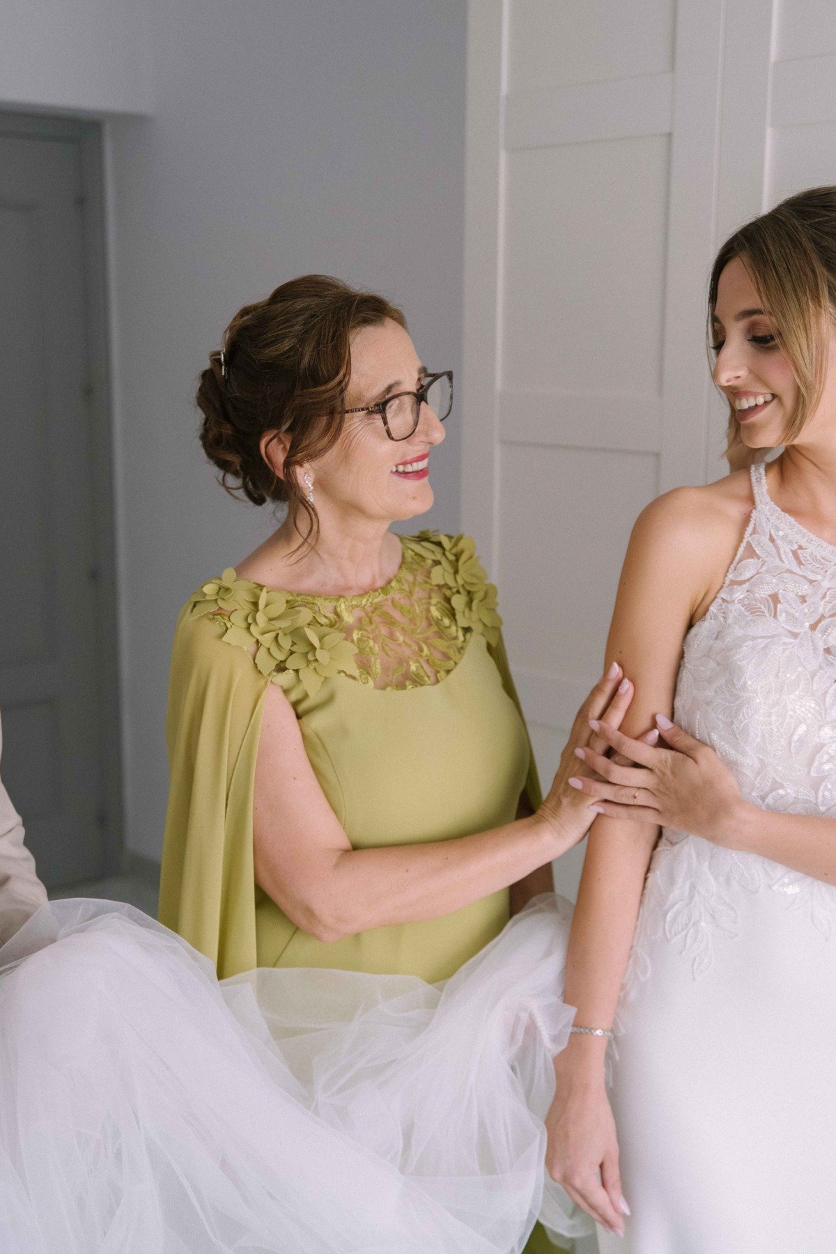 Momento de la boda de Fran y María en Cortijo Antigua Venta San Antonio, Málaga — fotografía natural y sin posar