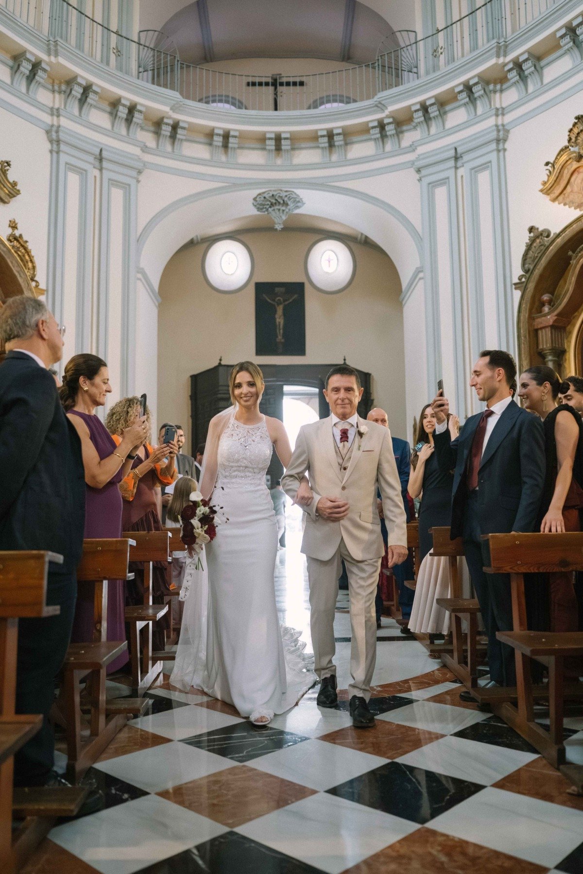Momento de la boda de Fran y María en Cortijo Antigua Venta San Antonio, Málaga — fotografía natural y sin posar