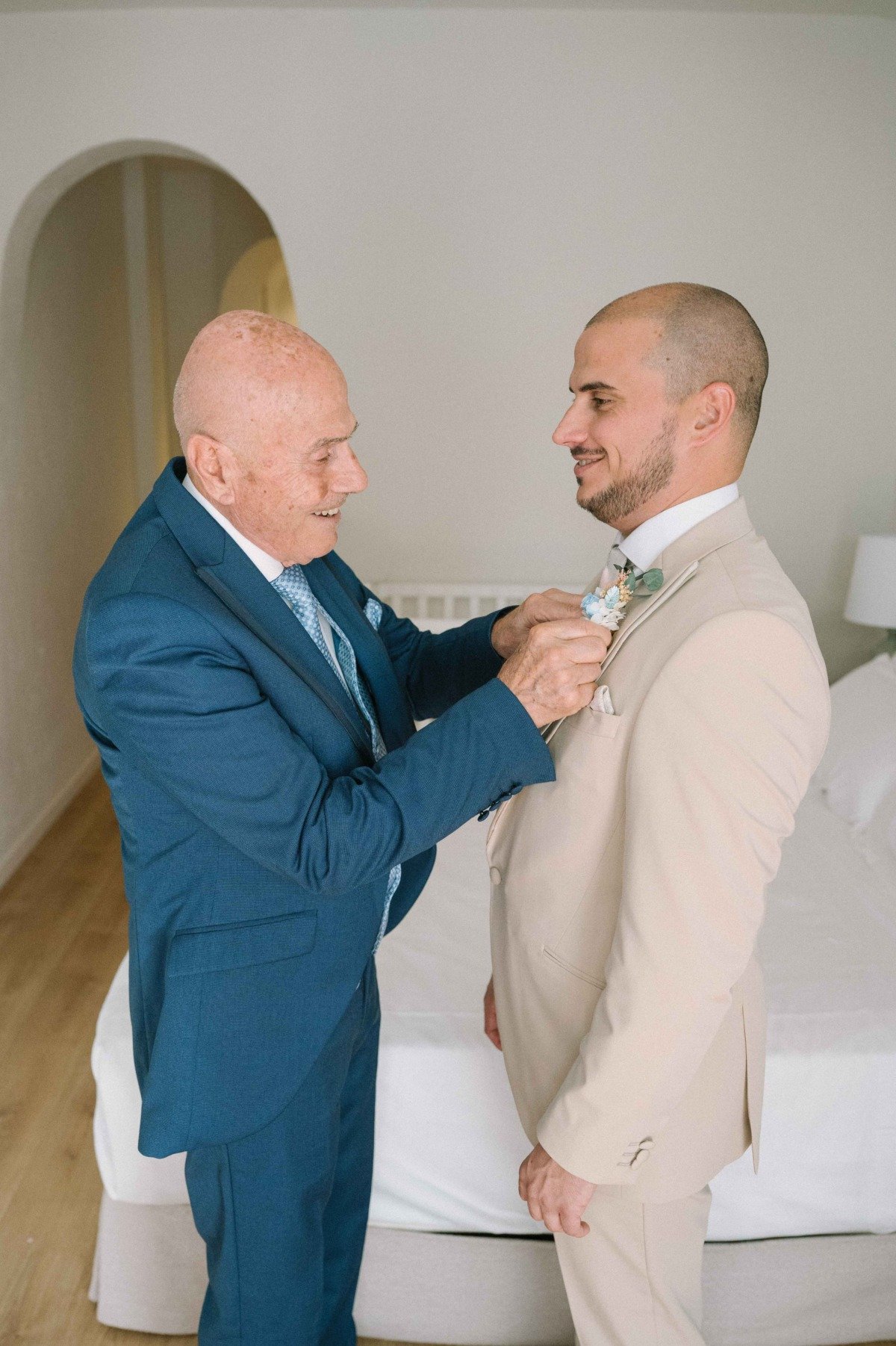 Detalle del reportaje de boda de Samuel y Lidia en Hotel bbou la viñuela, Málaga